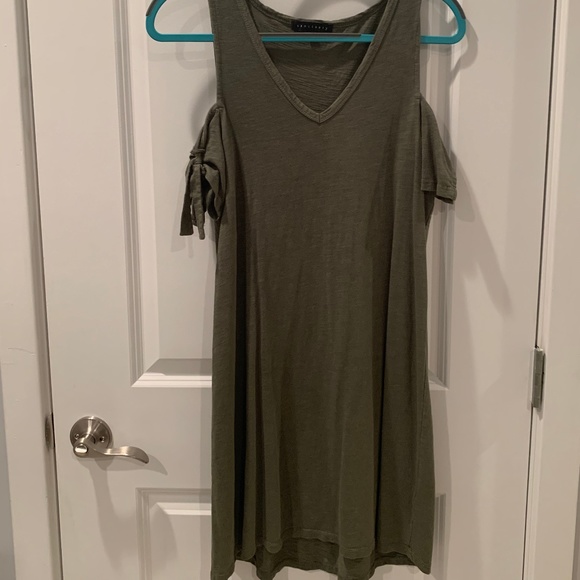 Green Sanctuary Sundress - Picture 1 of 3